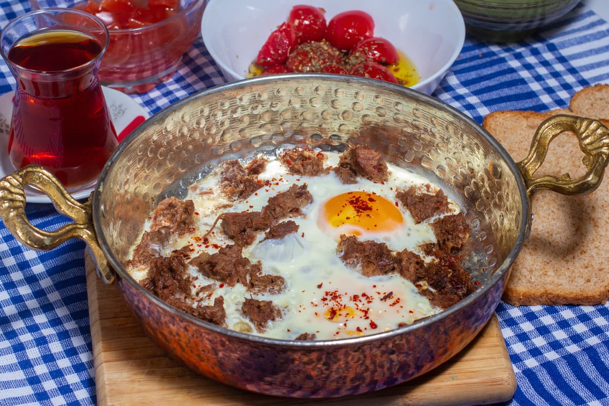 KAHVALTI